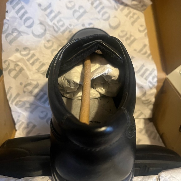 Hush Puppies Gavin boys school/dress show with Velcro close - Picture 4 of 8